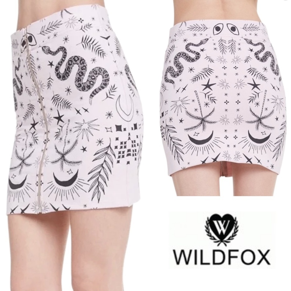 NWT Wildfox Radiant Bandana Zip Front Mini Skirt in Soft Pink Sz. M